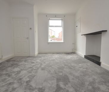 2 Bedroom End of Terrace - Photo 4