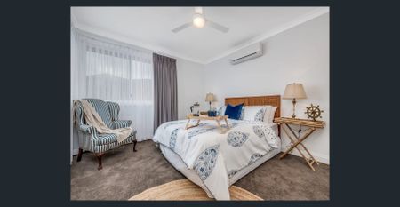 Stylish Oversized Home Walking Distance To Beach - Photo 5