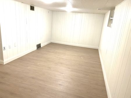 For Lease - 95 poyntz Avenue Unit# basment, Toronto, Ontario - Photo 3