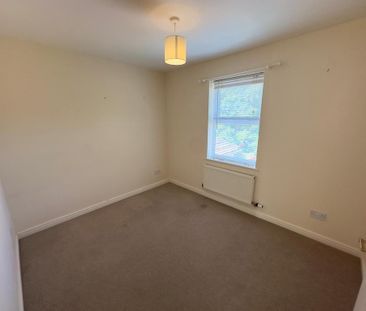 4 bedroom detached house to rent - Photo 6