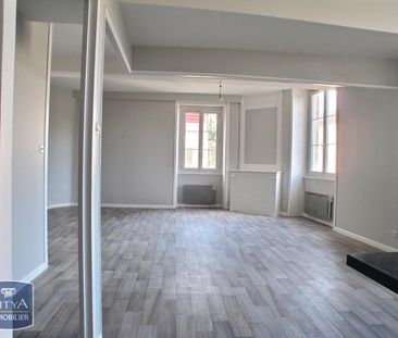 Location Appartement 3 pièces 83m² MACON 71000 - Photo 4