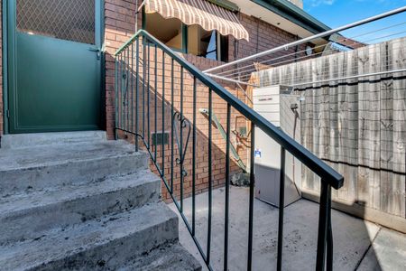 1/9 Lake Street, Reservoir VIC 3073 - Photo 4