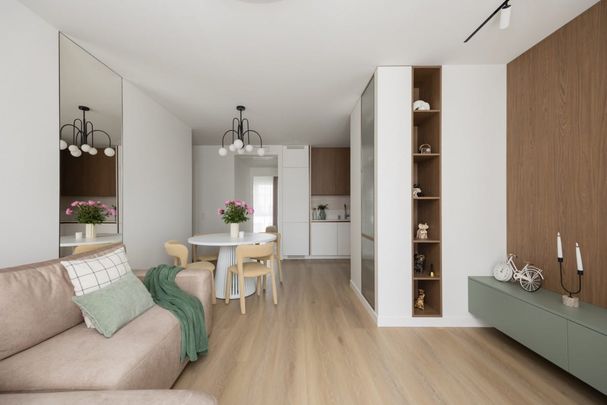 4-pokojowy apartament w inwestycji City Flow 75 m² - Photo 1