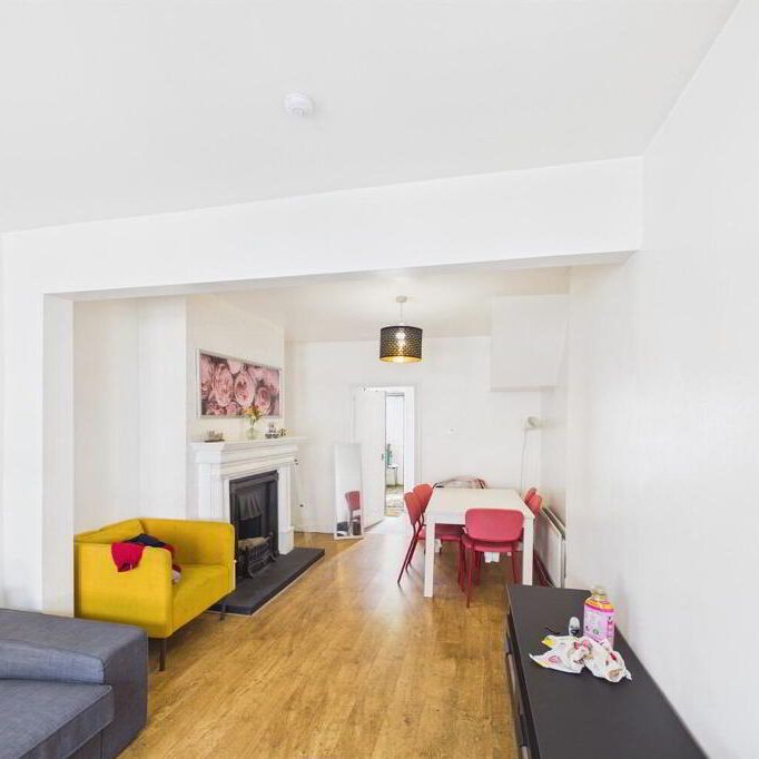 32 Carrington Street, Belfast, BT6 8GF - Photo 1