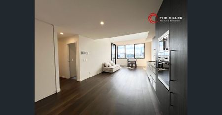 Penthouse/North Facing/High Ceiling/Furnished - Photo 3