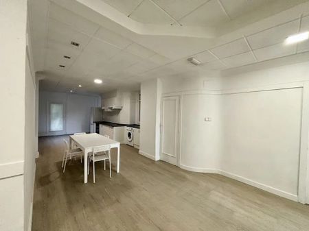 Calle Antonio Juan, Valencia, Valencian Community 46011 - Photo 5