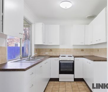 6 Joanne Street, Caboolture QLD 4510 - House For Rent | Domain - Photo 3