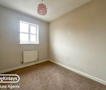 2 bedroom Flat for rent - Photo 3