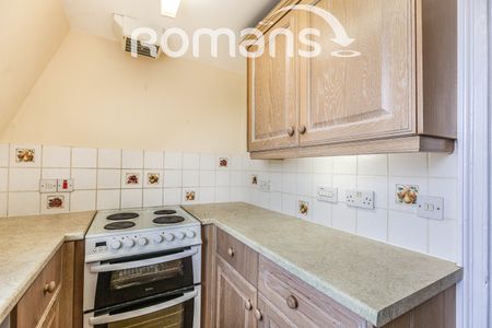 2 bedroom apartment to rent - Photo 4
