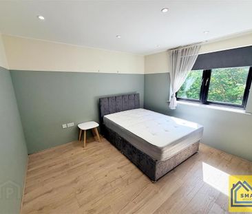 Apt 60 Titanic Walk, 3 Ballymacarrett Road, Belfast, BT4 1BT - Photo 3