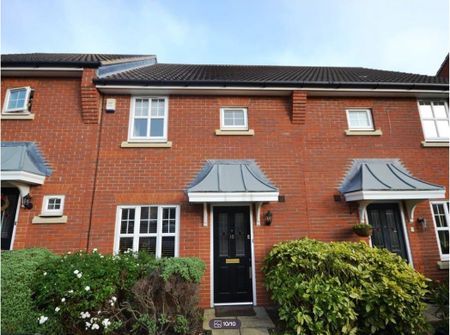 3 Bed Terraced House, Colebrook Close, NW7 - Photo 2
