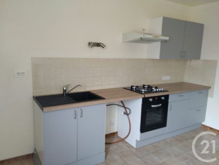 Location Appartement 2 pièces 70m² CHATEAU LANDON 77570 - Photo 2