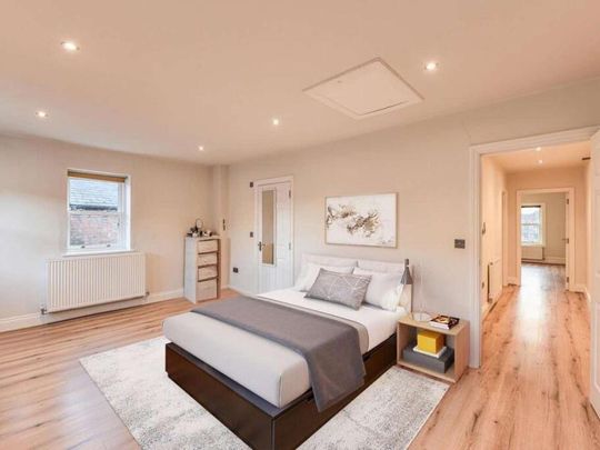 1 bedroom in a house share to rent - Photo 1