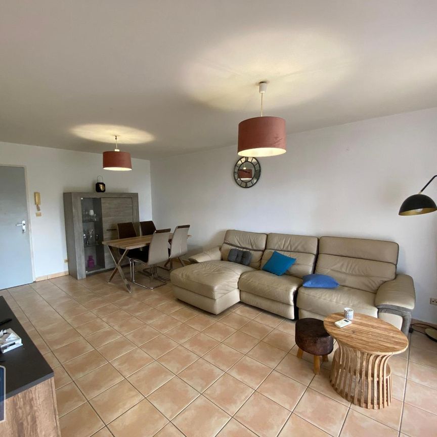 Location Appartement 2 pièces 45m² STE MARIE 97438 - Photo 1