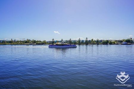 FULLY FURNISHED APARTMENT NEXT TO THE RIVER - Photo 5