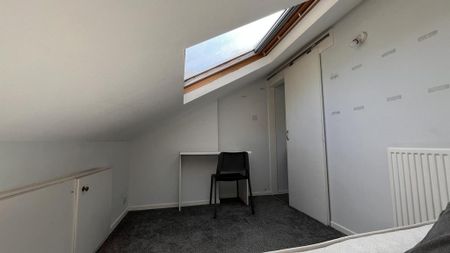 4 bedroom house to rent - Photo 3