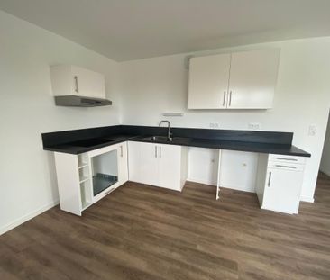Location Appartement 4 pièces 83m² ST HERBLAIN 44800 - Photo 5