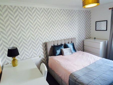 5 bedroom house share to rent - Photo 2