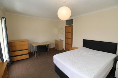 4 bedroom house to rent - Photo 4