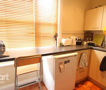 1 bedroom flat to rent - Photo 6