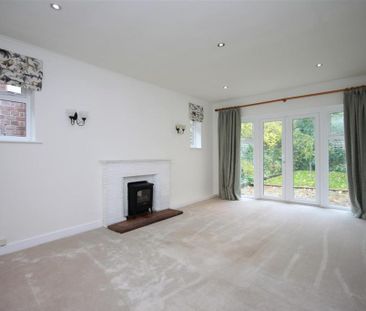3 bedroom detached bungalow to rent - Photo 1