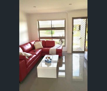 Simply a beautiful, clean and modern Home - Perfect for Modern Family! - Photo 5