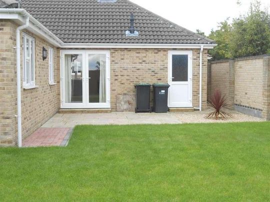 Hall Barn Road, Isleham, CB7 - Photo 1