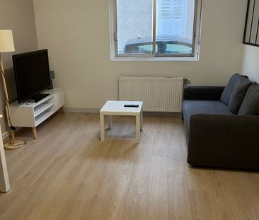 Location Appartement 1 pièce 33m² - Photo 1