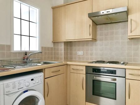 1 bedroom apartment to rent Hamble - Photo 2