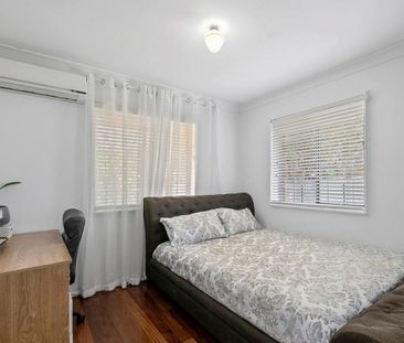 A Chermside West Charmer - Space & Comfort - Photo 1