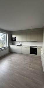 Tvåtaktsvägen, Nacka - Photo 3