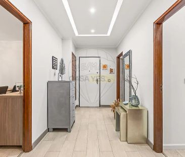 Apartment T3 in Águas Livres, Amadora - Photo 1