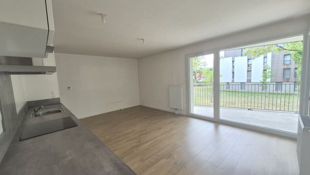 Location Appartement 3 pièces 63m² LILLE 59000 - Photo 1