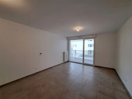 Location appartement 2 pièces - 45m² à Thonon les bains (74200) - Photo 3