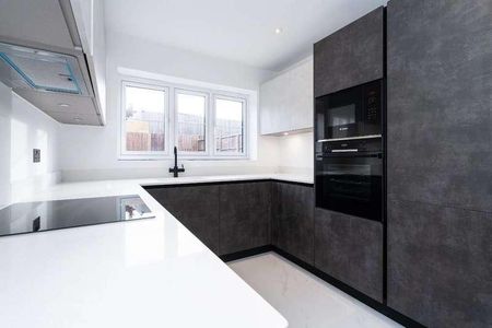 Kings Langley, Hemel Hempstead, WD4 - Photo 3
