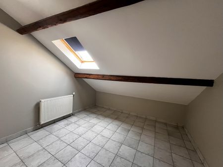 Location Appartement 5 pièces 115m² - Photo 5