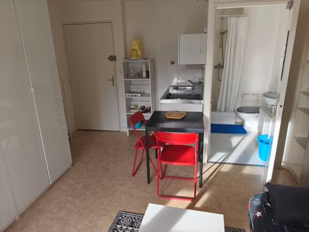 Location Appartement 1 pièce Meublé 18m² BREST 29200 - Photo 3