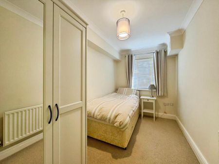 2 bedroom apartment to rent - Photo 4