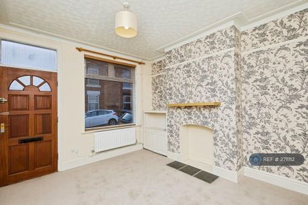 2 bedroom terraced house to rent - Photo 5