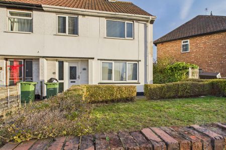 4 bedroom house of multiple occupation to rent - Photo 2