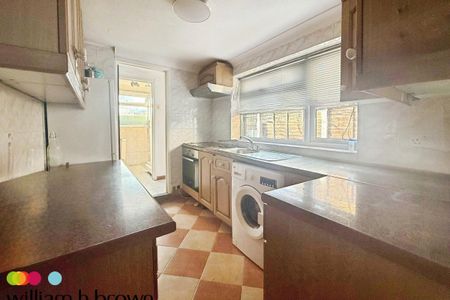 Rectory Road, GRAYS - Photo 3