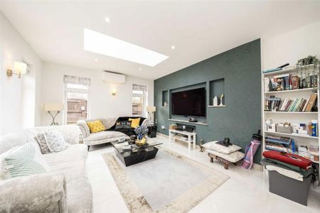 4 bedroom house to rent - Photo 2