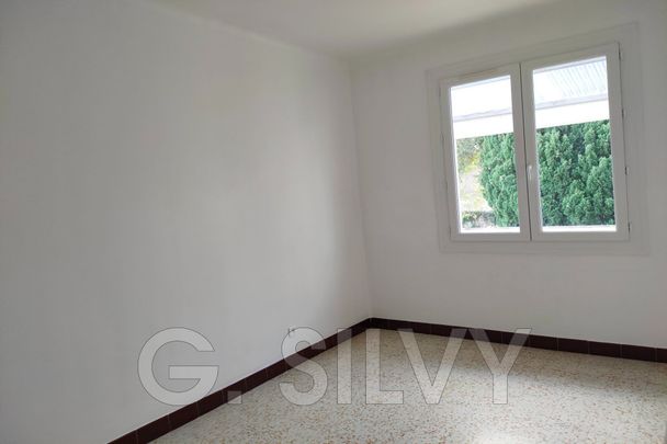 Location Appartement 4 pièces 80m² ORANGE 84100 - Photo 1