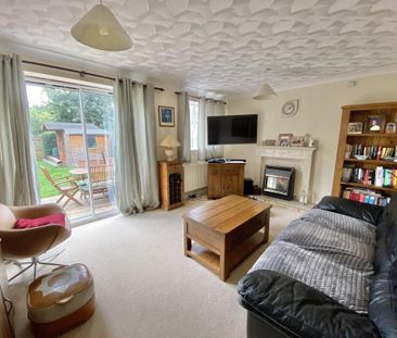 3 bedroom semi-detached house to rent - Photo 1