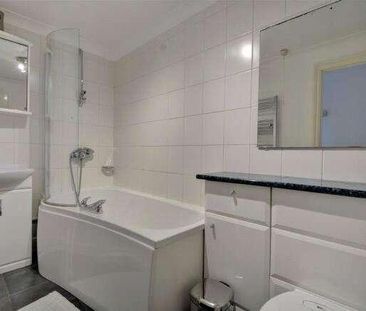 Crossways Road, Grayshott, Hindhead, Hampshire, GU26 - Photo 5