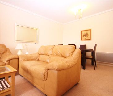 Oriental Road, Woking, Surrey, GU22 7PH - Photo 6