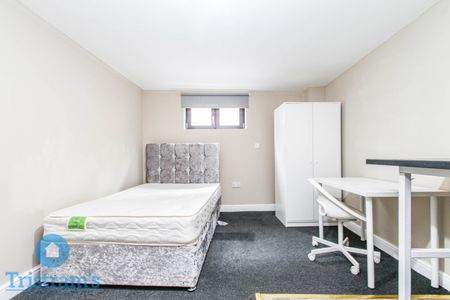 1 bed Studio for Rent - Photo 2