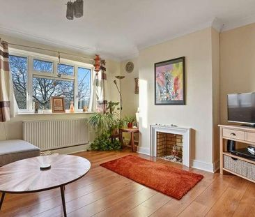 Glenhurst Avenue, Ruislip, HA4 - Photo 4