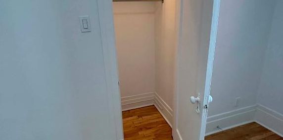 5 1/2 à louer - Photo 2