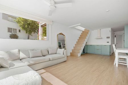 2 Bedroom Apartment For Rent in Nueva Andalucía, Málaga - Foto 3